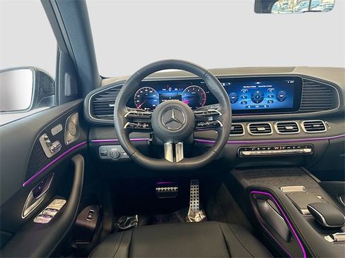 Certified 2025 Mercedes-Benz GLS 450 4MATIC image 24