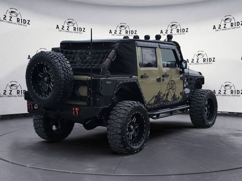 Used 2013 Jeep Wrangler Unlimited Sport image 4