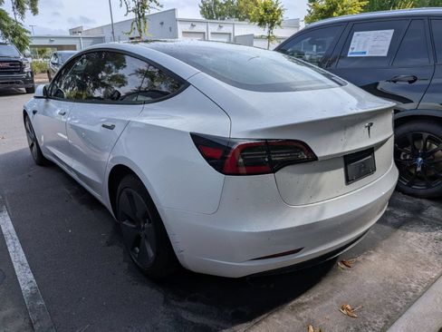 Used 2023 Tesla Model 3 Standard Range RWD image 4