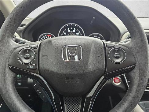 Used 2017 Honda HR-V EX image 21