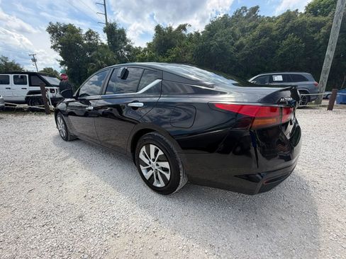 Used 2021 Nissan Altima 2.5 S w/ Driver Assist Package FWD image 5