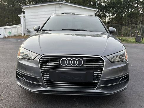 Used 2016 Audi A3 e-tron Premium Plus w/ Premium Plus Package FWD image 2