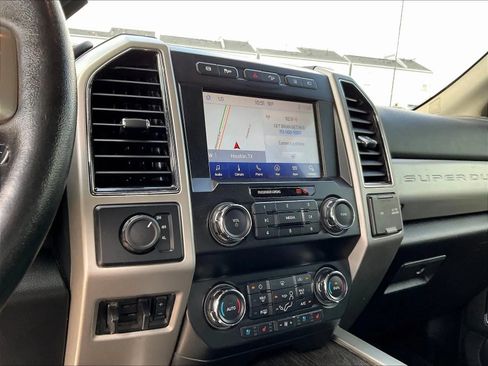 Used 2020 Ford F350 Lariat w/ Lariat Value Package AWD/4WD image 42