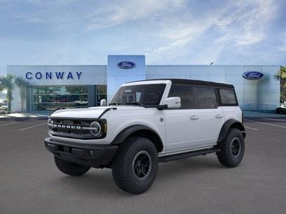 New 2024 Ford Bronco Outer Banks w/ Sasquatch Package
