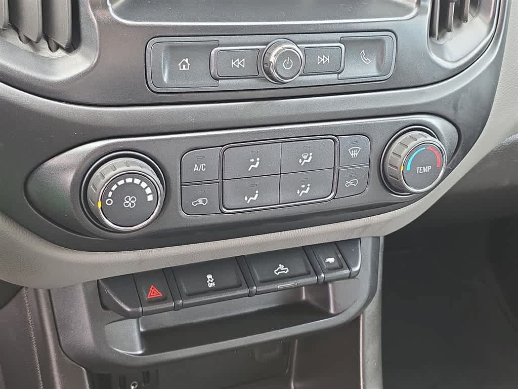 Used 2019 Chevrolet Colorado W/T w/ WT Convenience Package AWD/4WD image 22