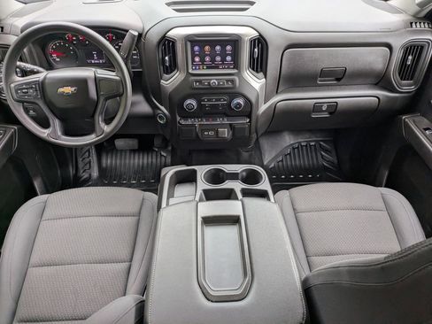Used 2025 Chevrolet Silverado 1500 W/T w/ WT Value Package AWD/4WD image 15