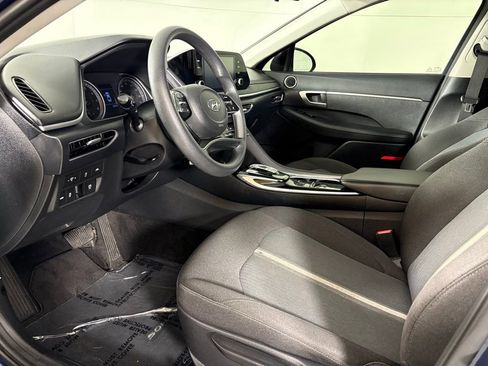 Used 2021 Hyundai Sonata SE w/ Preferred Accessory Package image 25
