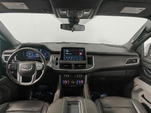 Used 2022 GMC Yukon XL SLE w/ Gmc Pro Safety Plus Package AWD/4WD image 34