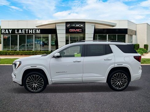 New 2026 GMC Terrain Denali image 2