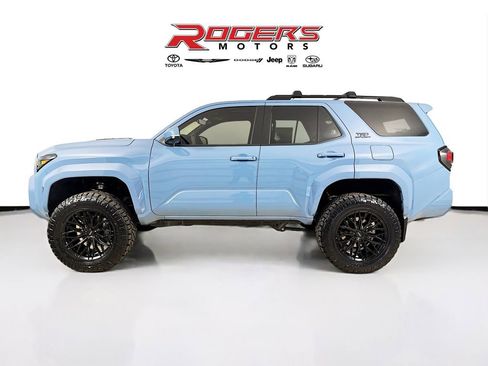 New 2026 Toyota 4Runner TRD Sport Premium image 4
