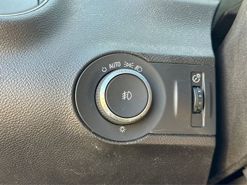 Used 2010 Chevrolet Camaro SS RWD image 19