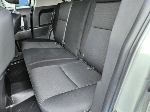 Used 2007 Toyota FJ Cruiser 4WD image 14