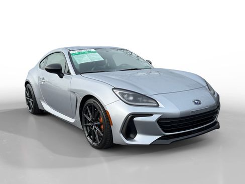 Used 2024 Subaru BRZ tS image 7
