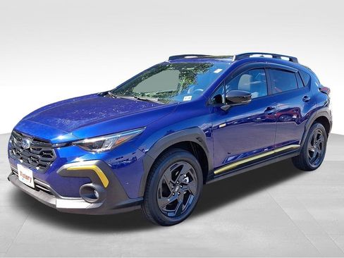 Used 2024 Subaru Crosstrek 2.5i Sport image 3