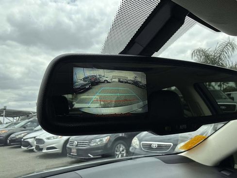 Used 2017 Lexus CT 200h FWD image 30