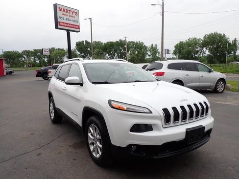 Used 2014 Jeep Cherokee Latitude w/ Cold Weather Group AWD/4WD image 1