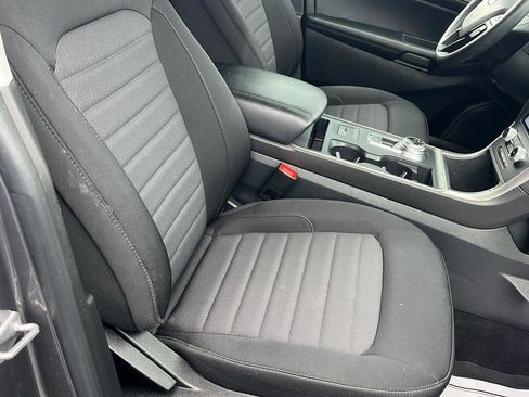 Used 2024 Ford Edge SE w/ Black Appearance Package AWD/4WD image 31