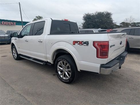Used 2015 Ford F150 Lariat w/ Equipment Group 502A Luxury image 6