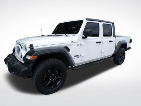 Used 2020 Jeep Gladiator Sport AWD/4WD image 2