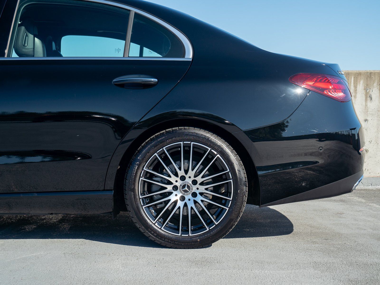 Used 2024 Mercedes-Benz C 300 4MATIC Sedan image 13
