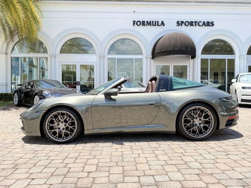 Used 2023 Porsche 911 Targa 4S AWD/4WD image 21