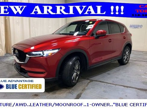 Used 2021 MAZDA CX-5 Signature image 8