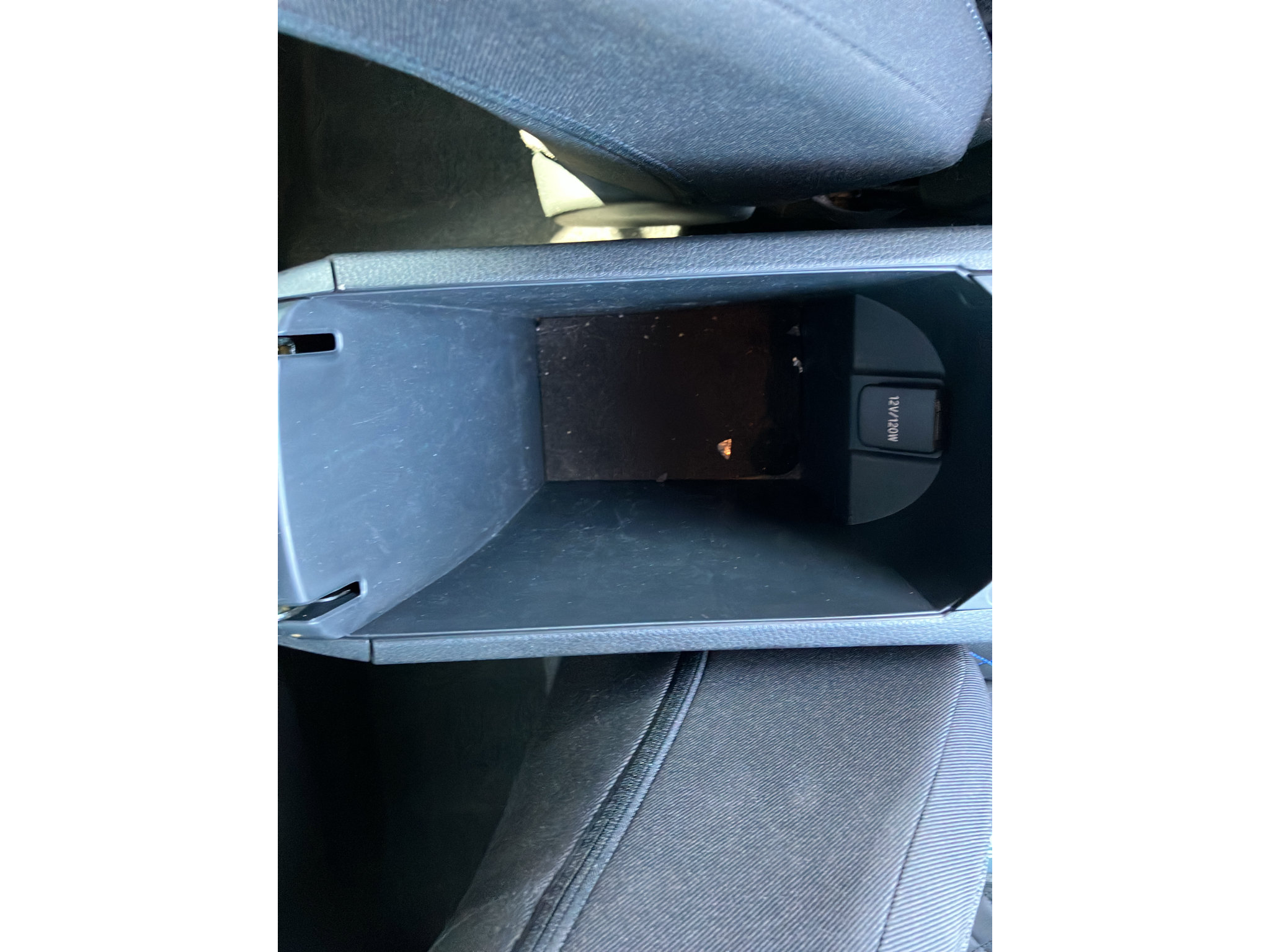 Used 2021 Toyota C-HR XLE FWD image 21