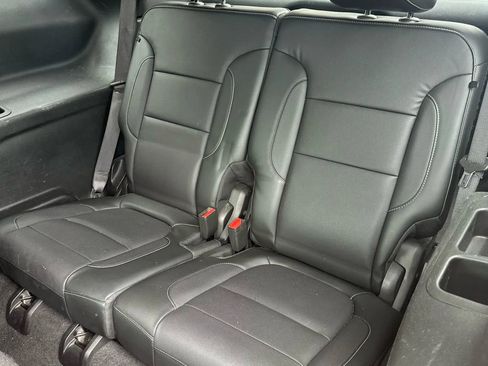 Used 2017 GMC Acadia SLT image 14