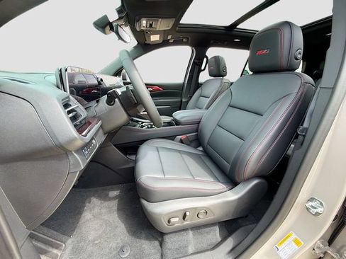 New 2026 Chevrolet Traverse Z71 w/ Driver Confidence Package AWD/4WD image 23