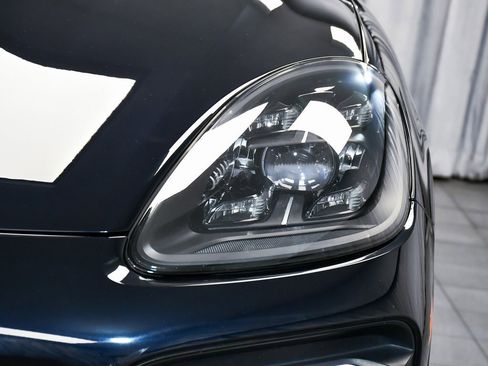 Used 2023 Porsche Cayenne GTS image 84