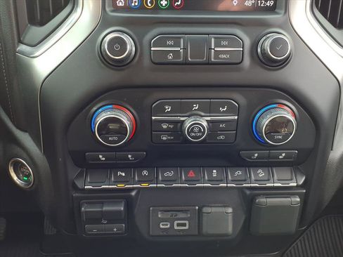 Used 2019 Chevrolet Silverado 1500 LT w/ All-Star Edition image 15