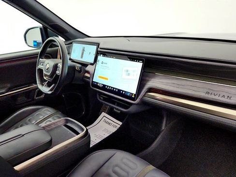 Used 2022 Rivian R1T Adventure AWD/4WD image 26