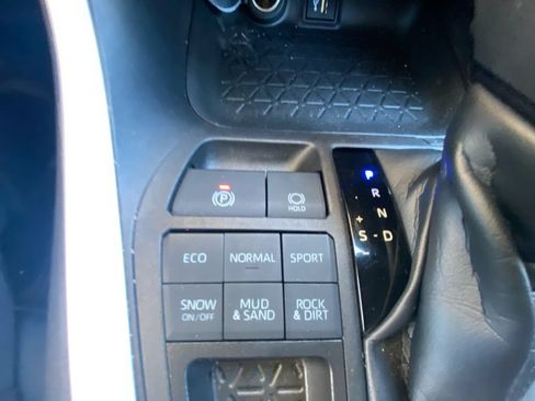 Used 2023 Toyota RAV4 XLE w/ XLE Grade Weather Package AWD/4WD image 24