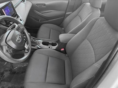 Used 2023 Toyota Corolla LE image 10