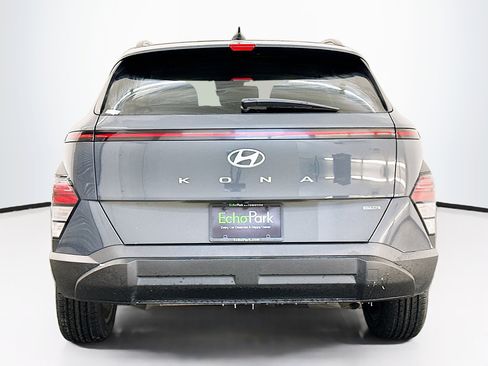 Used 2024 Hyundai Kona SEL image 7
