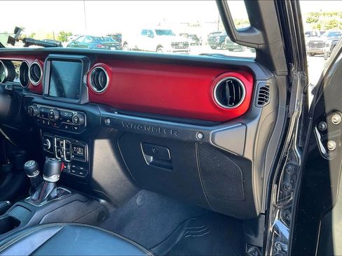 Used 2019 Jeep Wrangler Unlimited Rubicon AWD/4WD image 15