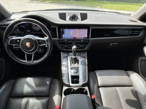 Used 2019 Porsche Macan S AWD/4WD image 11