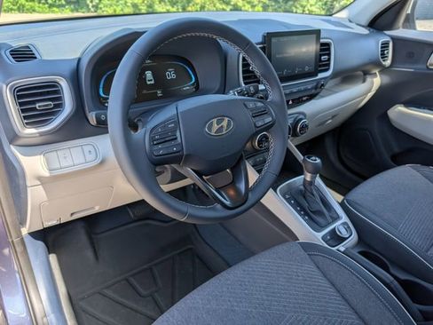 New 2026 Hyundai Venue SEL FWD image 12