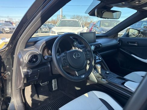 Used 2023 Lexus IS 350 F Sport image 10