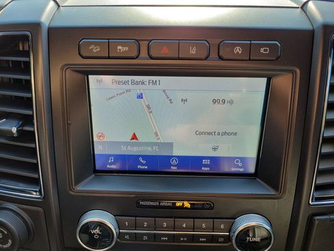 Used 2021 Ford Expedition Limited AWD/4WD image 33