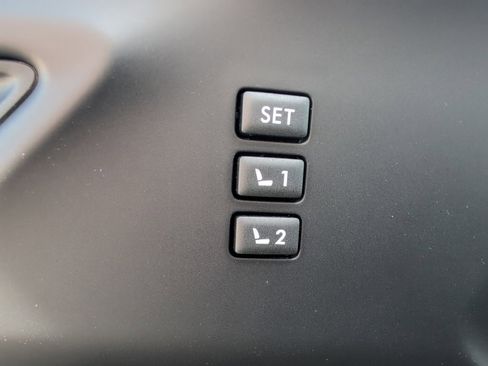 Used 2025 Subaru Ascent Bronze Edition w/ Popular Package #2 image 27