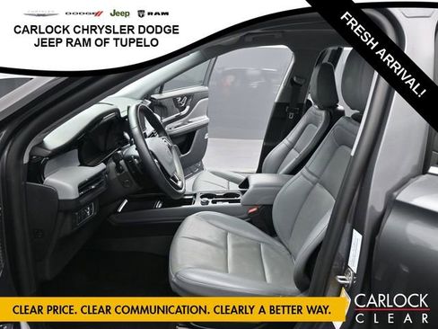 Used 2022 Lincoln Corsair Reserve image 11