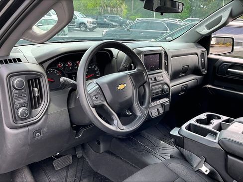 Used 2025 Chevrolet Silverado 1500 Custom AWD/4WD image 16
