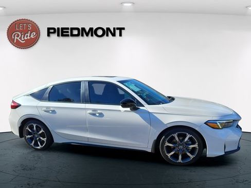 Used 2025 Honda Civic Sport Touring image 6