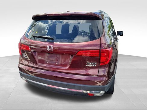 Used 2018 Honda Pilot Touring image 13