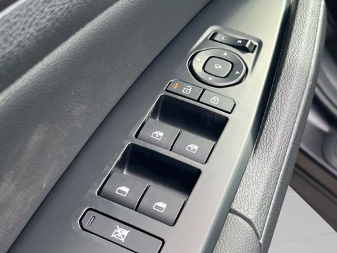New 2026 Kia Sportage SX FWD image 25