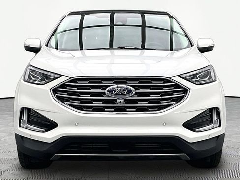 Certified 2023 Ford Edge Titanium w/ Equipment Group 301A AWD/4WD image 3