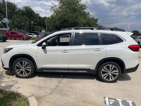 Used 2019 Subaru Ascent Limited AWD/4WD image 5