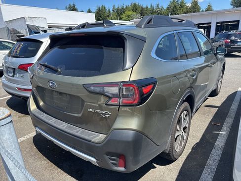 Used 2022 Subaru Outback Limited XT w/ Popular Package #2 AWD/4WD image 3
