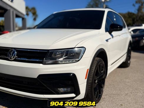 Used 2021 Volkswagen Tiguan SE FWD image 13